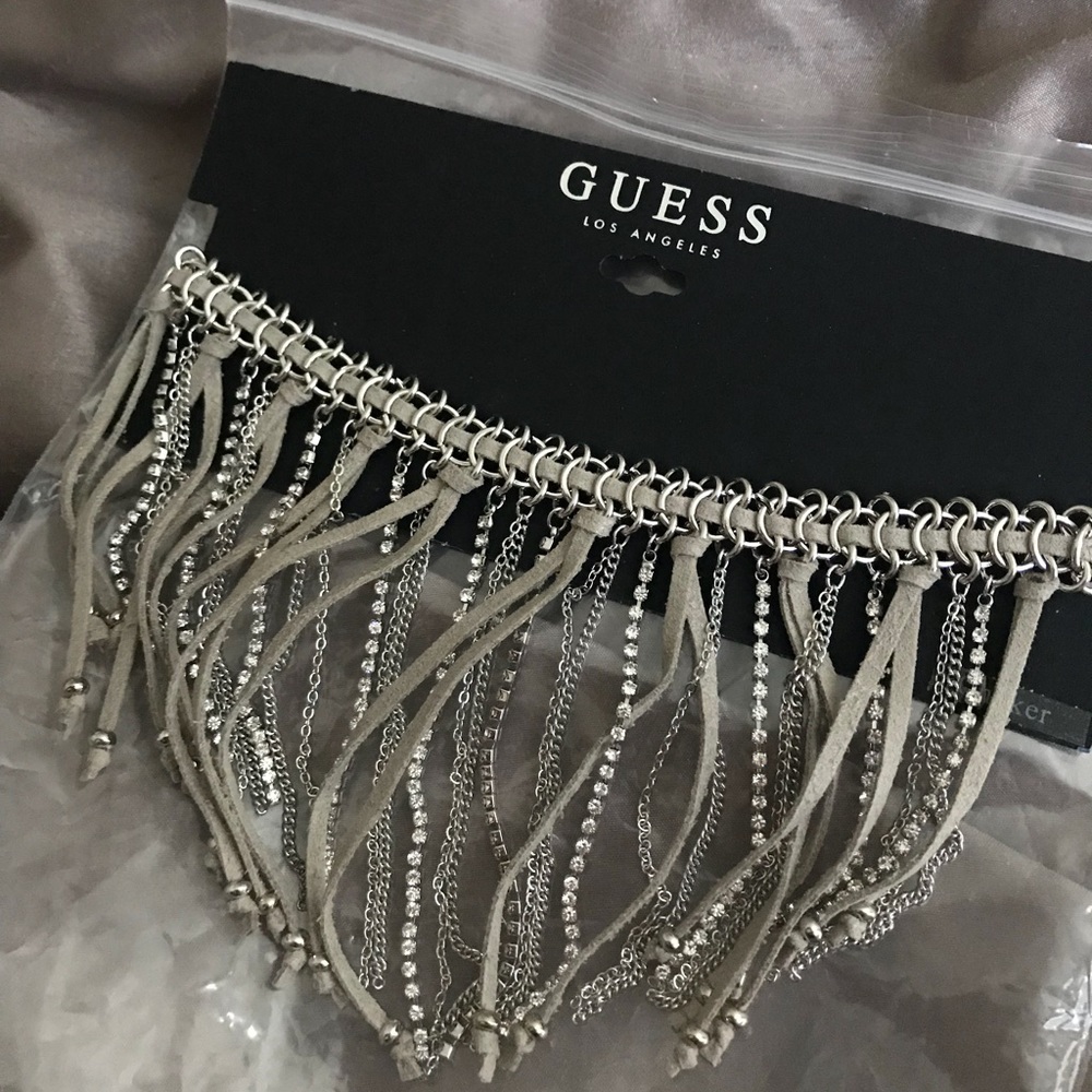 Guess Choker 💕